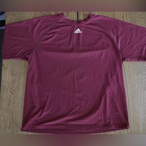 Men’s adidas dri-fit shirt maroon size large